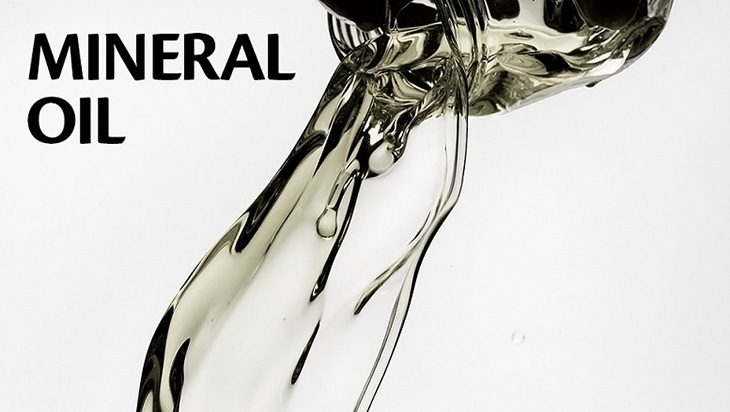 Mineral Oil hay dầu khoáng là hỗn có nguồn gốc từ khoáng chất tự nhiên