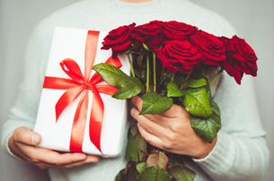 TOP 7 Gợi Ý Tặng Quà Valentine Cho Bạn Gái Cực Lãng Mạn, Tâm Lý