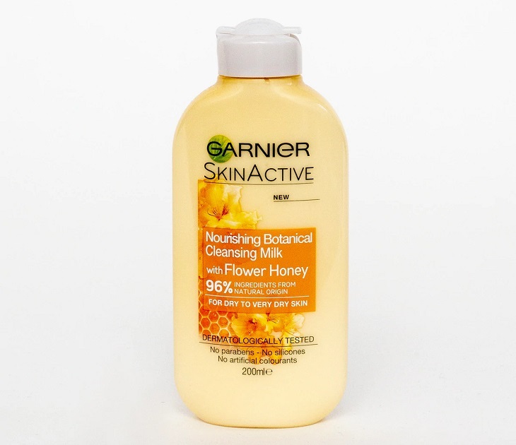 Garnier Skin Active Nourishing Botanical Cleansing Milk With Honey Flower
