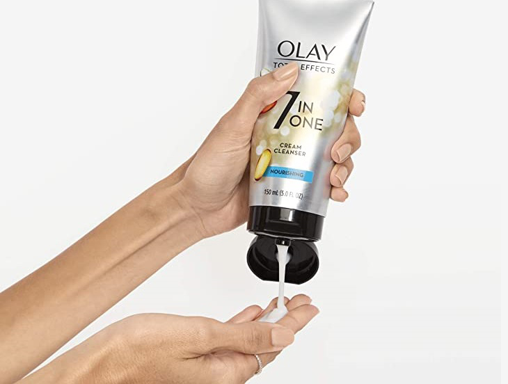 Olay Total Effect 7in1 Nourishing Cream Cleanser mang đến 7 công dụng
