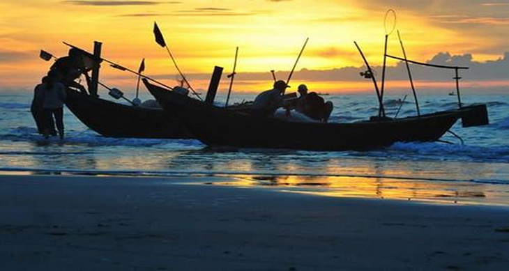 Hoàng hôn trên biển Cồn Vành - địa điểm chụp ảnh đẹp ở Thái Bình