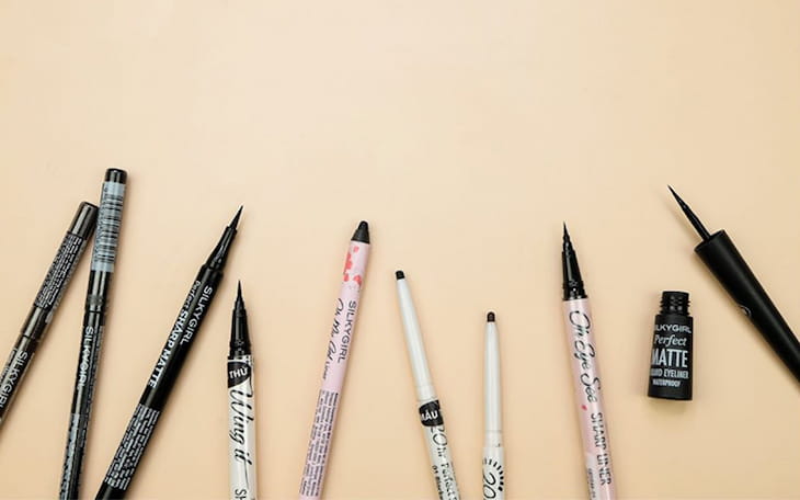 Eyeliner chì và bút nước dễ sử dụng hơn nếu bạn mới tập trang điểm