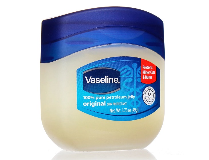 Sử dụng Vaseline trực tiếp để làm tăng vòng 1