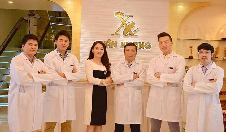 Đội ngũ bác sĩ tại Thẩm mỹ viện Xuân Hương