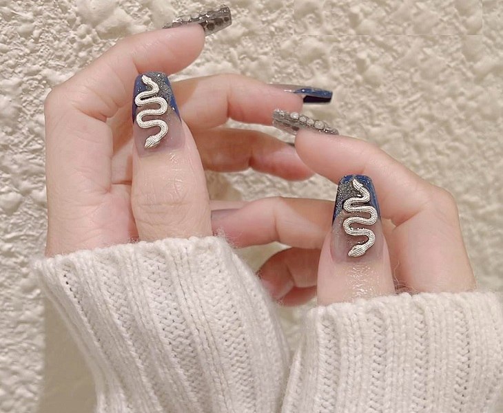 Những bộ móng tinh tế tại IU Nails