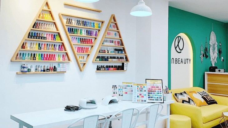 Len Beauty là một tiệm nail đẹp ở TPHCM có phong cách cực kỳ đa dạng