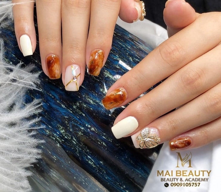 Nails Mai Beauty với nhiều mẫu nail sang trọng, hiện đại, thời thượng