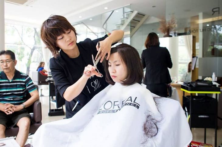 Tạo kiểu tóc theo phong cách Nhật Bản tại Salon J-first Tokyo