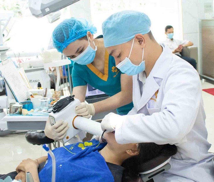 Trồng răng Implant tại Vidental dudowjcj nhiều khách hàng quan tâm