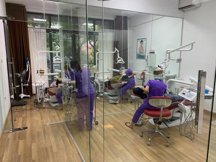 Phòng khám Be Dental có đội ngũ y bác sĩ giàu kinh nghiệm