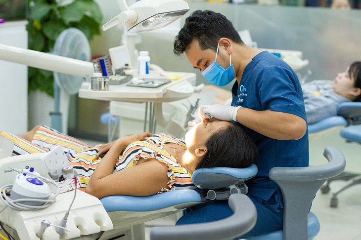 Trình độ của bác sĩ sẽ quyết định đến 80% sự thành công của ca niềng răng